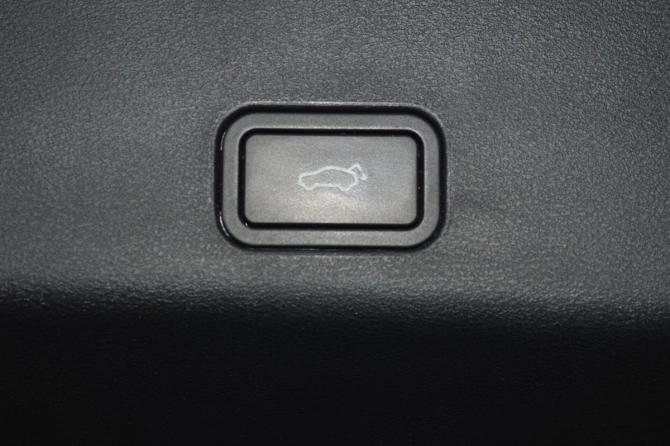 Geely Monjaro I с пробегом 2024 года, цена 3 425 000 рублей, 26185 км, внедорожник, Автокод Объявления