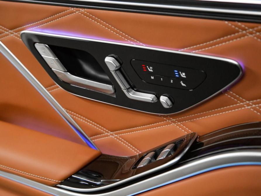 Mercedes-Benz Maybach S-Класс II (Z223) Рестайлинг Москва  - изображение 30