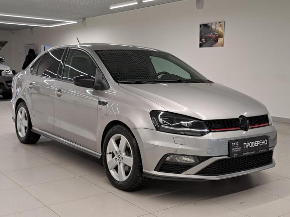 Volkswagen Polo V Рестайлинг с пробегом 2016 года, цена 1 119 000 рублей, 209835 км, седан, Автокод Объявления