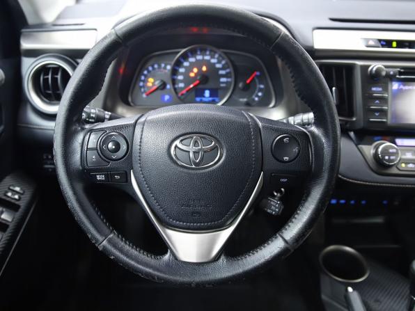 Toyota RAV4 IV (XA40) с пробегом 2013 года, цена 1 790 000 рублей, 154270 км, внедорожник, Автокод Объявления
