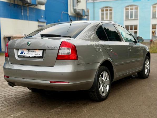 Skoda Octavia II (A5) Рестайлинг с пробегом 2011 года, цена 749 000 рублей, 143000 км, лифтбек, Автокод Объявления