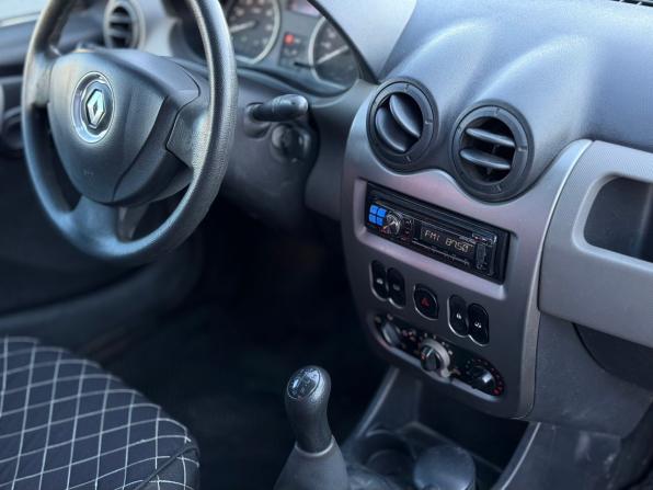 Renault Logan I Рестайлинг с пробегом 2010 года, цена 449 000 рублей, 121959 км, седан, Автокод Объявления