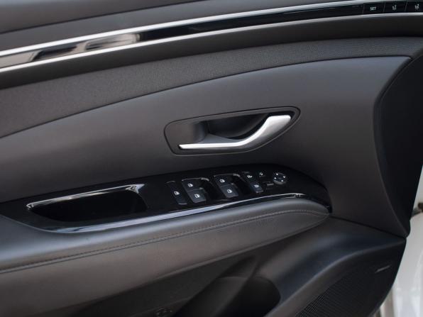 Hyundai Tucson IV с пробегом 2022 года, цена 2 710 000 рублей, 66440 км, внедорожник, Автокод Объявления