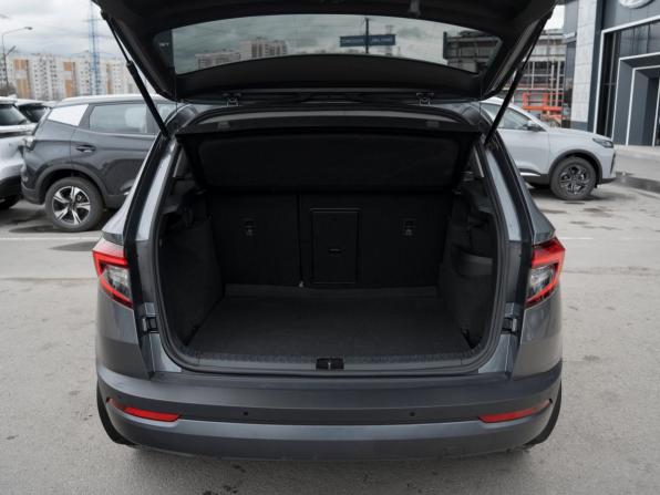 Skoda Karoq I с пробегом 2021 года, цена 2 220 000 рублей, 91143 км, внедорожник, Автокод Объявления