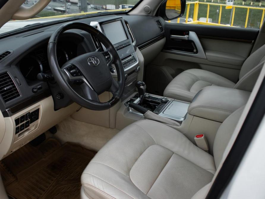 Toyota Land Cruiser 200 Series Рестайлинг 2 Москва  - изображение 12