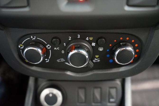 Renault Duster I Рестайлинг с пробегом 2019 года, цена 1 279 000 рублей, 155400 км, внедорожник, Автокод Объявления