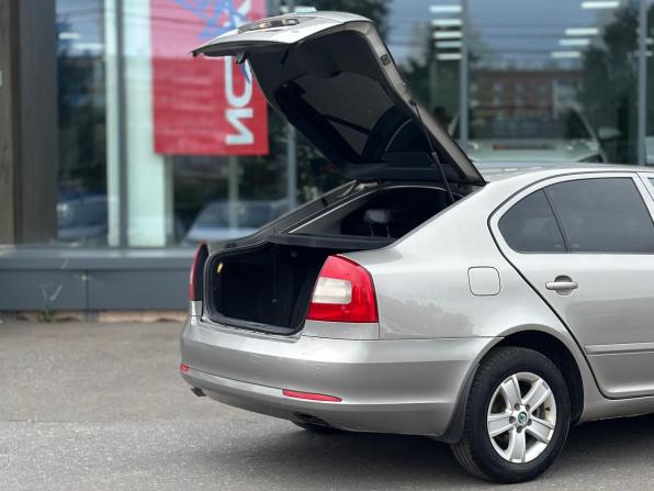 Skoda Octavia II (A5) Рестайлинг с пробегом 2013 года, цена 739 000 рублей, 235124 км, лифтбек, Автокод Объявления