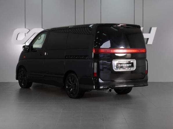 Nissan Elgrand II (E51) с пробегом 2003 года, цена 999 000 рублей, 346934 км, минивэн, Автокод Объявления