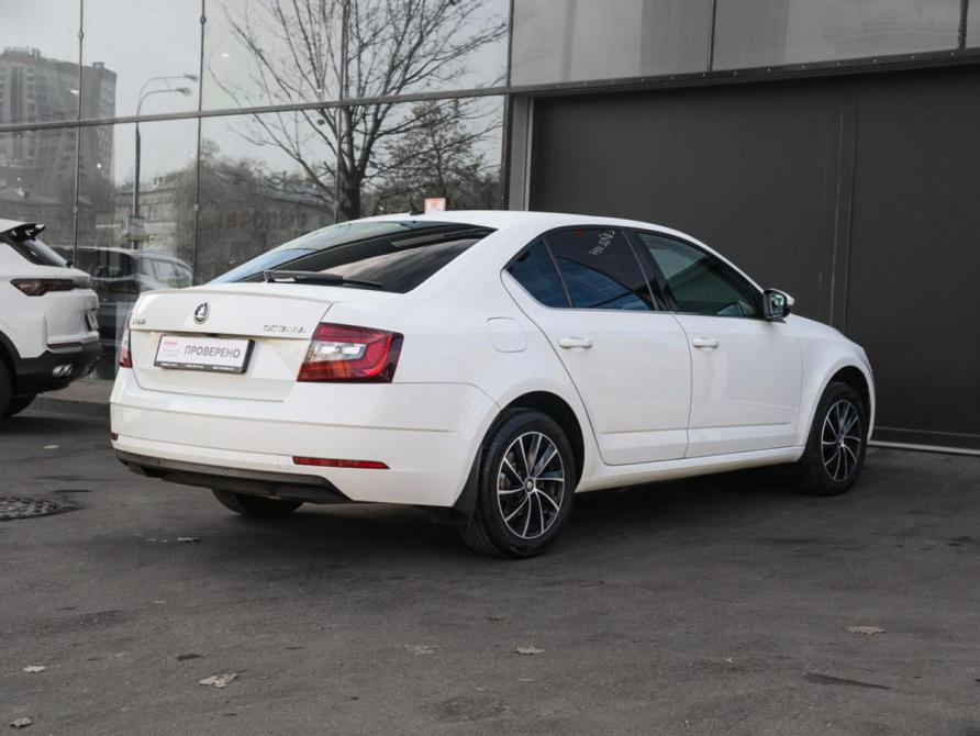 Skoda Octavia III (A7) Рестайлинг Москва  - изображение 4