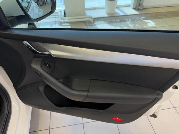 Skoda Octavia III (A7) с пробегом 2013 года, цена 1 170 000 рублей, 158000 км, лифтбек, Автокод Объявления