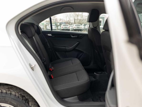 Skoda Rapid I Рестайлинг с пробегом 2018 года, цена 1 040 000 рублей, 124539 км, лифтбек, Автокод Объявления