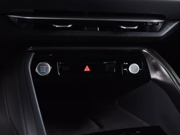 Audi Q5 III с пробегом 2026 года, цена 6 399 995 рублей, 220 км, внедорожник, Автокод Объявления