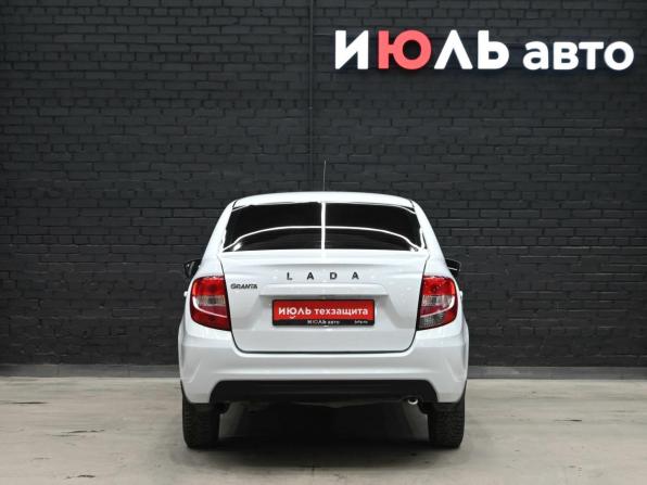 Lada (ВАЗ) Granta I Рестайлинг с пробегом 2024 года, цена 900 000 рублей, 41634 км, седан, Автокод Объявления