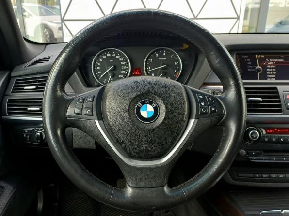 BMW X5 II (E70) Рестайлинг с пробегом 2010 года, цена 1 749 000 рублей, 239890 км, внедорожник, Автокод Объявления