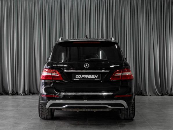 Mercedes-Benz M-Класс III (W166) с пробегом 2012 года, цена 2 389 000 рублей, 163063 км, внедорожник, Автокод Объявления