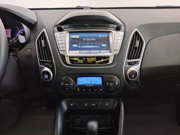 Hyundai ix35 I с пробегом 2011 года, цена 1 360 000 рублей, 166072 км, внедорожник, Автокод Объявления