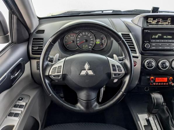 Mitsubishi Pajero Sport II Рестайлинг с пробегом 2015 года, цена 2 100 000 рублей, 153947 км, внедорожник, Автокод Объявления