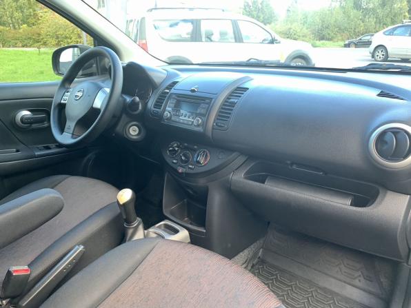 Nissan Note I Рестайлинг с пробегом 2010 года, цена 650 000 рублей, 172110 км, хэтчбек, Автокод Объявления