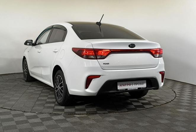 Kia Rio IV с пробегом 2018 года, цена 1 275 000 рублей, 134418 км, седан, Автокод Объявления