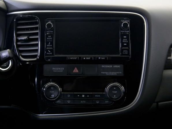 Mitsubishi Outlander III Рестайлинг 2 с пробегом 2016 года, цена 2 145 000 рублей, 86098 км, внедорожник, Автокод Объявления