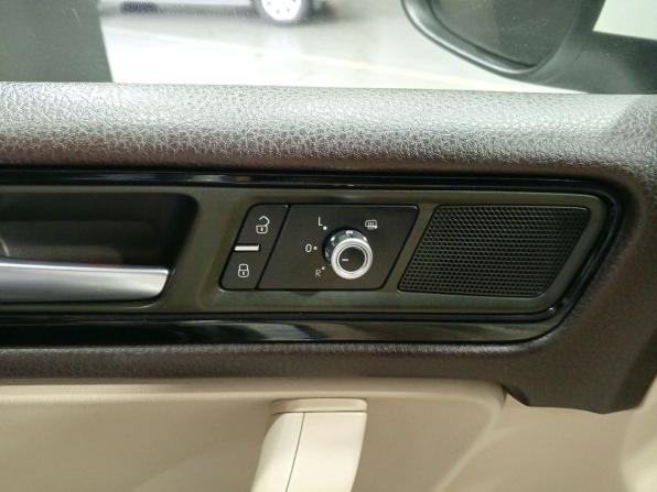 Volkswagen Touareg II с пробегом 2011 года, цена 1 550 000 рублей, 285787 км, внедорожник, Автокод Объявления