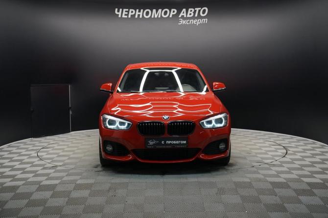 BMW 1 серии II (F20/F21) Рестайлинг 2 с пробегом 2019 года, цена 2 483 000 рублей, 54000 км, хэтчбек, Автокод Объявления