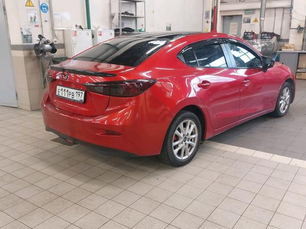 Mazda 3 III (BM) с пробегом 2014 года, цена 860 000 рублей, 266508 км, седан, Автокод Объявления