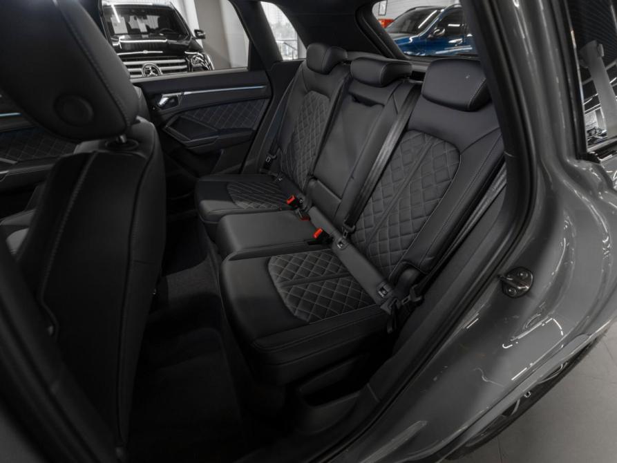 Audi Q3 II (F3) Москва  - изображение 13