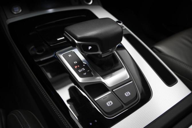 Audi Q5 II (FY) Рестайлинг с пробегом 2021 года, цена 5 290 000 рублей, 42000 км, внедорожник, Автокод Объявления