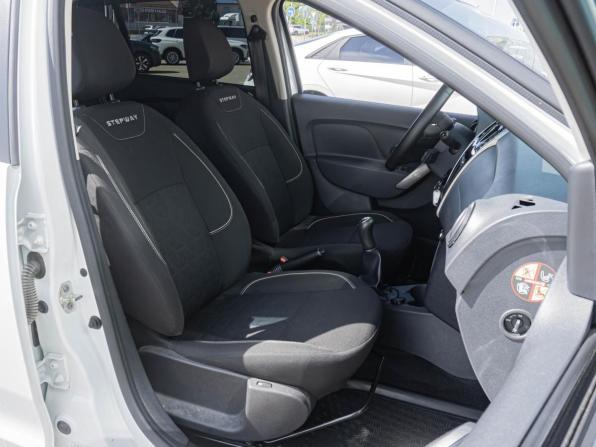 Renault Sandero II Рестайлинг с пробегом 2020 года, цена 1 299 000 рублей, 64162 км, хэтчбек, Автокод Объявления