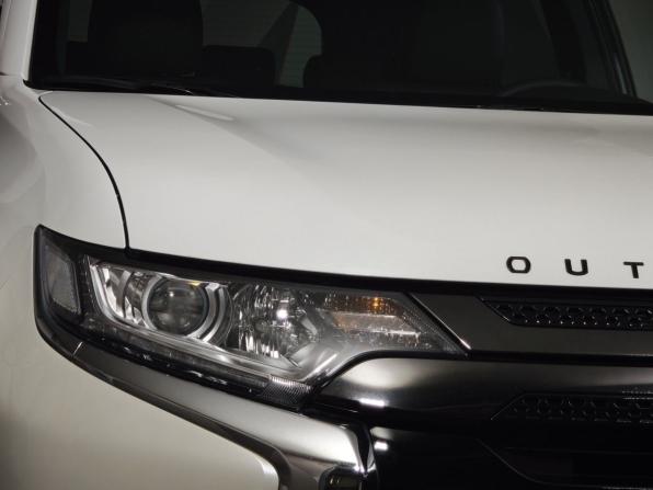 Mitsubishi Outlander III Рестайлинг 3 с пробегом 2022 года, цена 2 895 000 рублей, 30953 км, внедорожник, Автокод Объявления