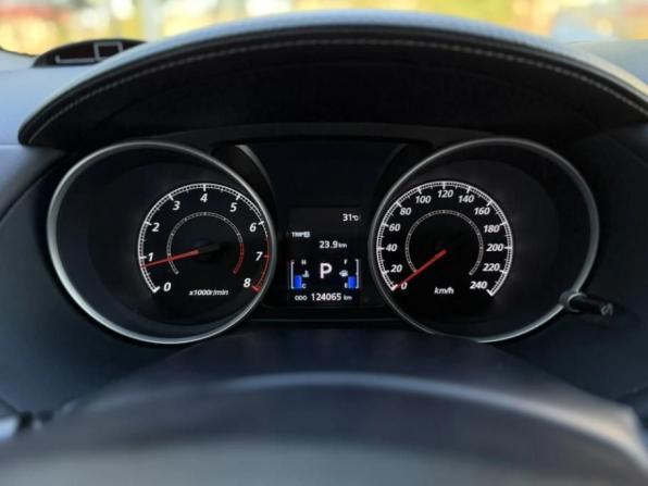 Mitsubishi Outlander II Рестайлинг с пробегом 2011 года, цена 1 230 000 рублей, 124000 км, внедорожник, Автокод Объявления