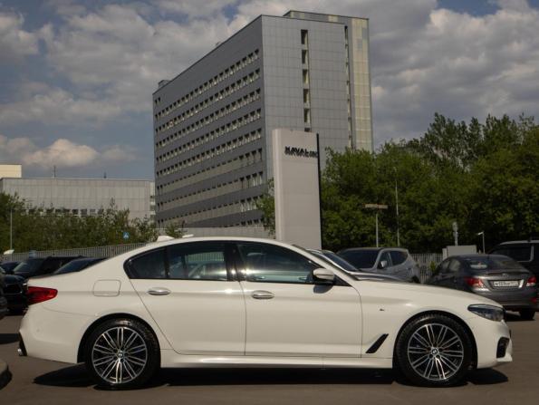 BMW 5 серии VII (G30/G31/G38) с пробегом 2018 года, цена 4 468 000 рублей, 82175 км, седан, Автокод Объявления