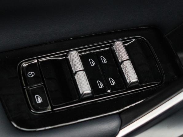 Geely Atlas II с пробегом 2024 года, цена 3 000 000 рублей, 24957 км, внедорожник, Автокод Объявления