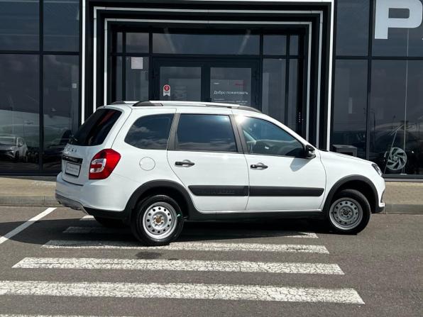 Lada (ВАЗ) Granta I Рестайлинг с пробегом 2023 года, цена 865 000 рублей, 43782 км, универсал, Автокод Объявления