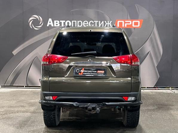 Mitsubishi Pajero Sport II Рестайлинг с пробегом 2014 года, цена 1 370 000 рублей, 201687 км, внедорожник, Автокод Объявления