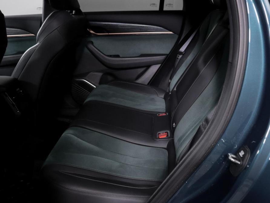 Geely Monjaro I Москва  - изображение 10