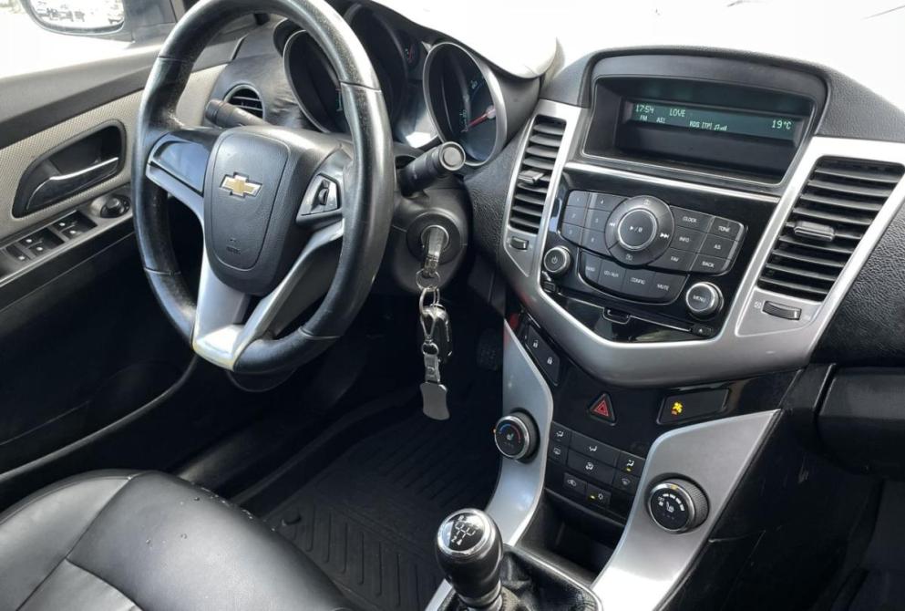 Chevrolet Cruze I Рестайлинг Иваново  - изображение 12