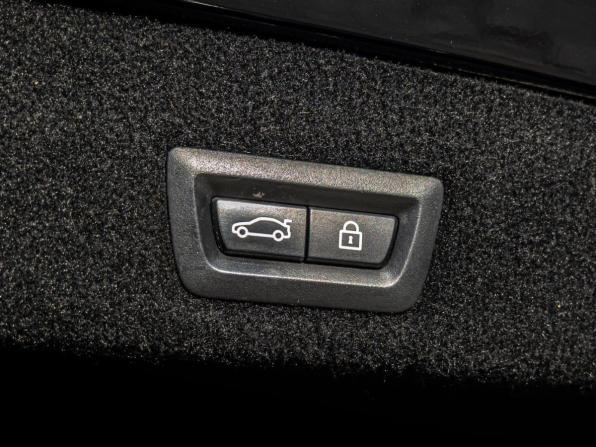 BMW 7 серии VI (G11/G12) с пробегом 2017 года, цена 2 400 000 рублей, 237189 км, седан, Автокод Объявления