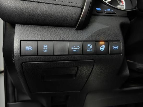 Toyota Camry VIII (XV70) Рестайлинг с пробегом 2021 года, цена 2 980 000 рублей, 109532 км, седан, Автокод Объявления