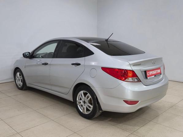 Hyundai Solaris I с пробегом 2013 года, цена 730 000 рублей, 129542 км, седан, Автокод Объявления