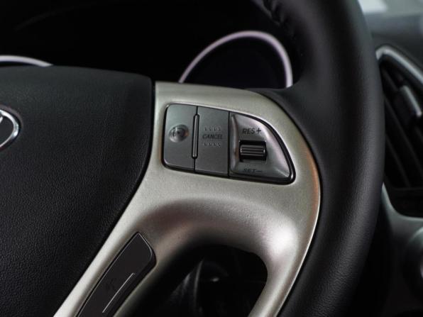 Hyundai ix35 I с пробегом 2012 года, цена 1 219 000 рублей, 187182 км, внедорожник, Автокод Объявления