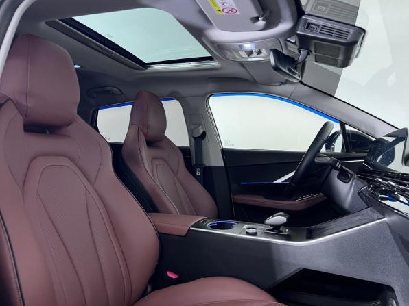 Omoda C5 I с пробегом 2023 года, цена 1 650 000 рублей, 39728 км, внедорожник, Автокод Объявления