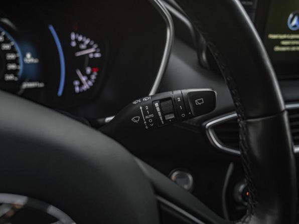 Hyundai Santa Fe IV с пробегом 2019 года, цена 2 479 000 рублей, 238838 км, внедорожник, Автокод Объявления