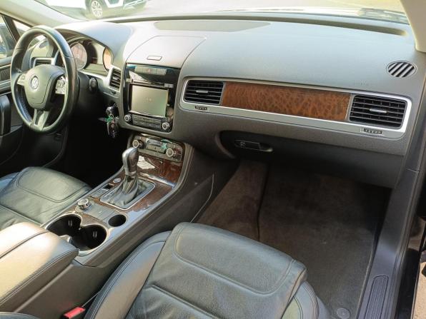 Volkswagen Touareg II с пробегом 2014 года, цена 1 829 000 рублей, 199798 км, внедорожник, Автокод Объявления