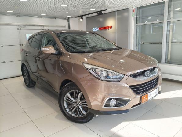 Hyundai ix35 I Рестайлинг с пробегом 2015 года, цена 1 594 000 рублей, 111000 км, внедорожник, Автокод Объявления
