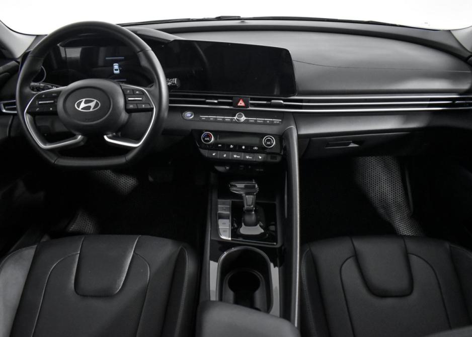 Hyundai Elantra VII (CN7) Рестайлинг Санкт-Петербург  - изображение 15
