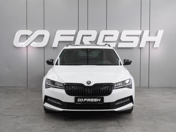 Skoda Superb III Рестайлинг с пробегом 2019 года, цена 3 180 000 рублей, 130114 км, универсал, Автокод Объявления