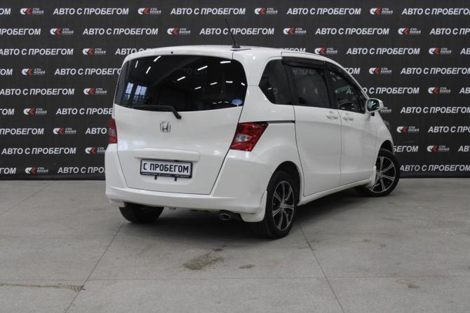 Honda Freed I с пробегом 2010 года, цена 1 038 000 рублей, 151828 км, компактвэн, Автокод Объявления
