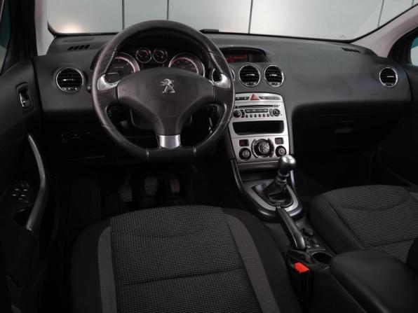 Peugeot 408 I Рестайлинг с пробегом 2017 года, цена 1 272 000 рублей, 196409 км, седан, Автокод Объявления